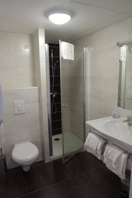 Hotel De France Espalion Bagian luar foto