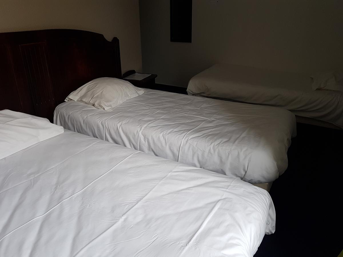 Hotel De France Espalion Bagian luar foto
